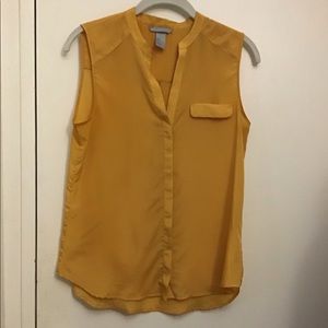 H&M mustard button down blouse size 6
